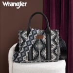 WRANGLER SOUTHWESTERN PATTERN DUAL SIDED PRINT CROSSBODY BLACK WG22138120SBK