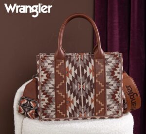 WRANGLER SOUTHWESTERN PATTERN DUAL SIDED PRINT CROSSBODY BROWN WG22138120SBR - Image 2